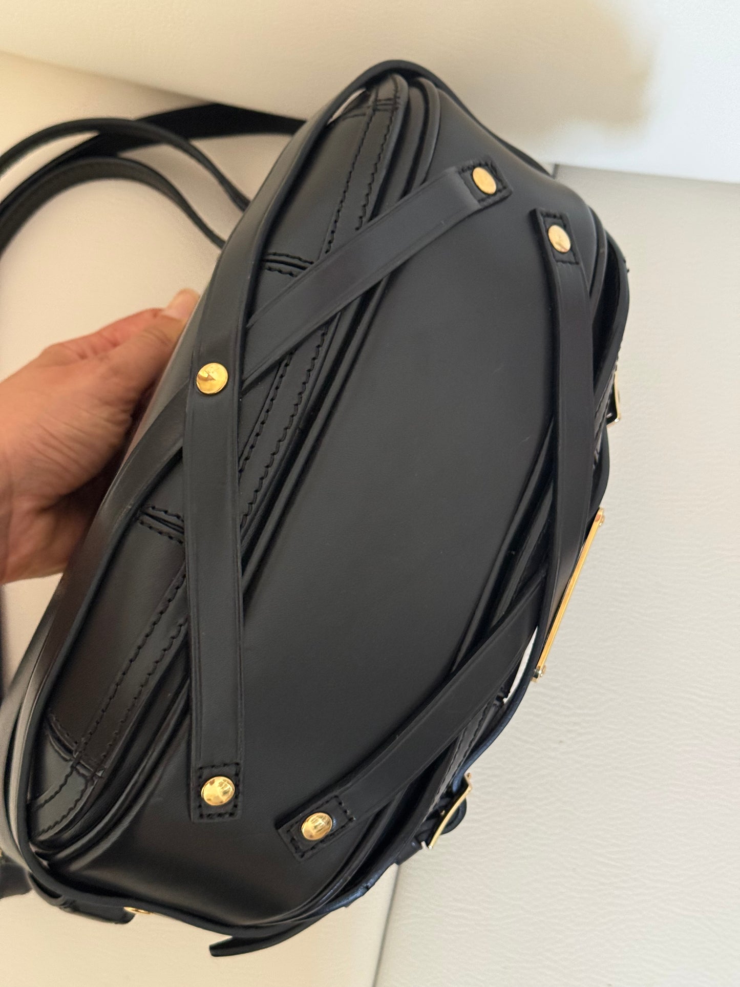 Burberry Dutton Crossbody black