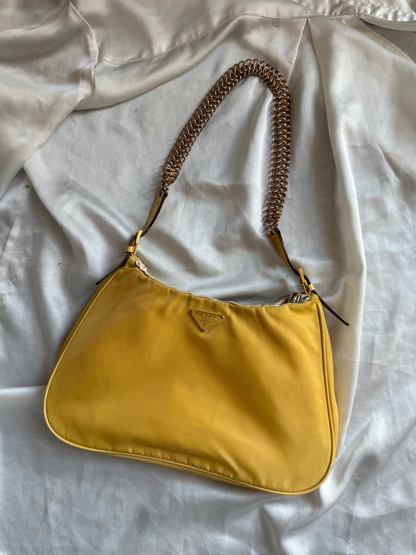Prada hobo cleo vintage sole