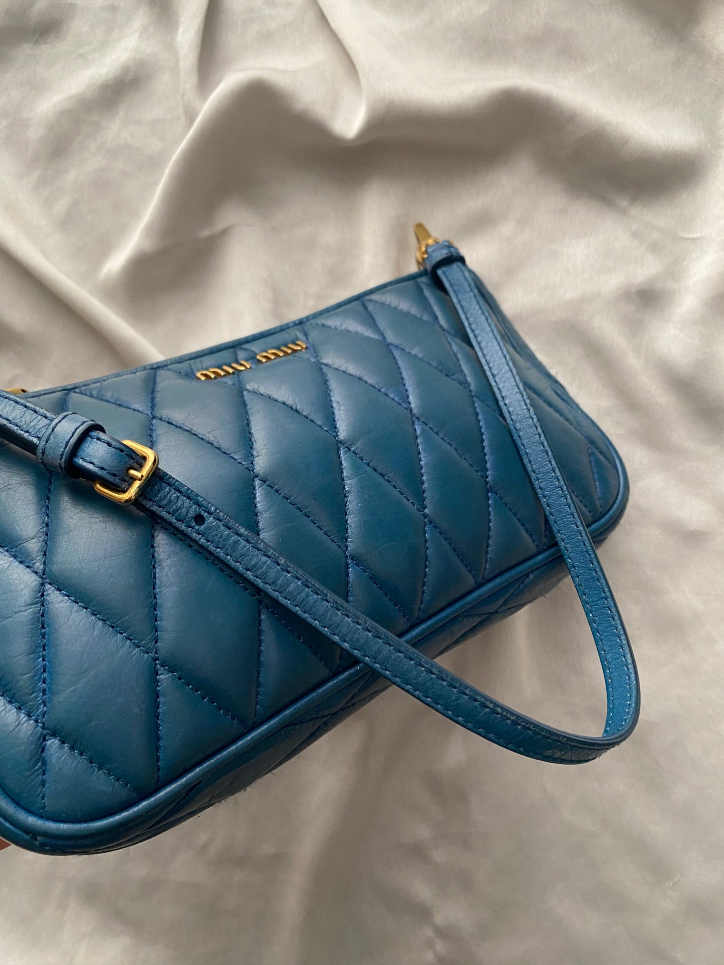 Miu Miu pochette oceano