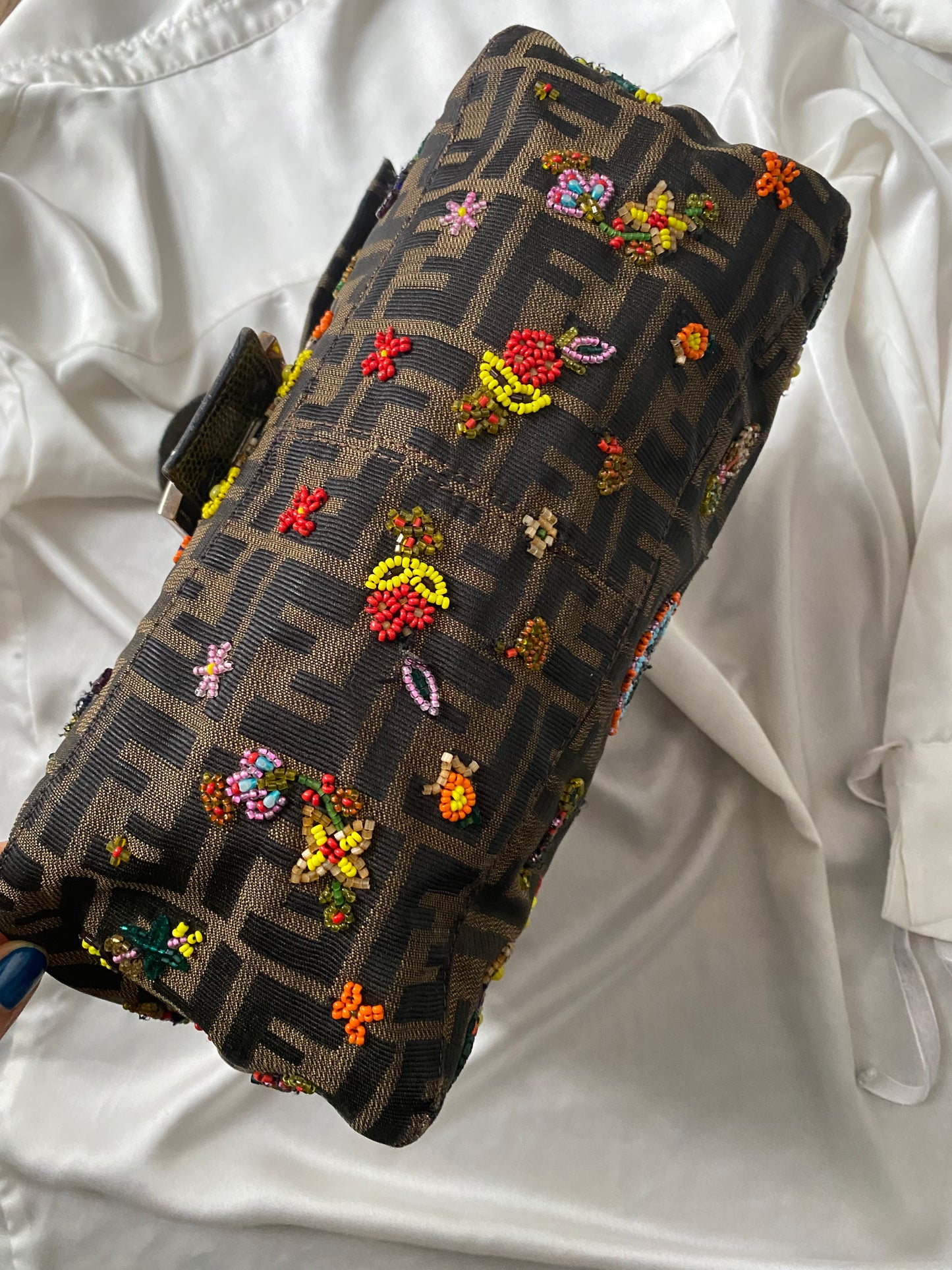 Fendi pumpkin mother with embroidery