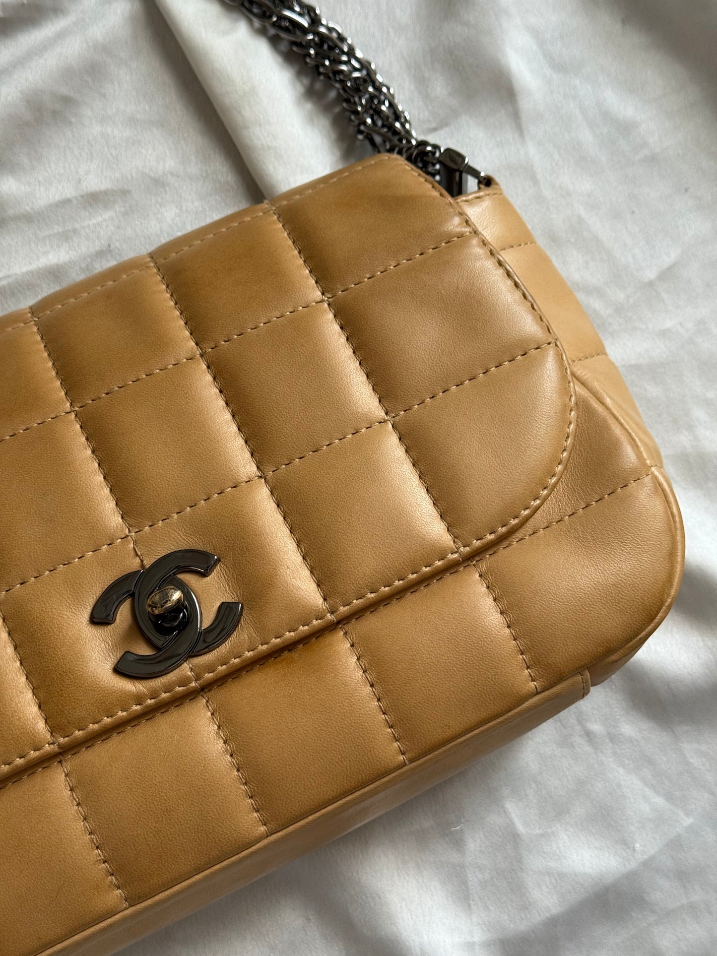 Chanel maxi chocolate bar 4 chains