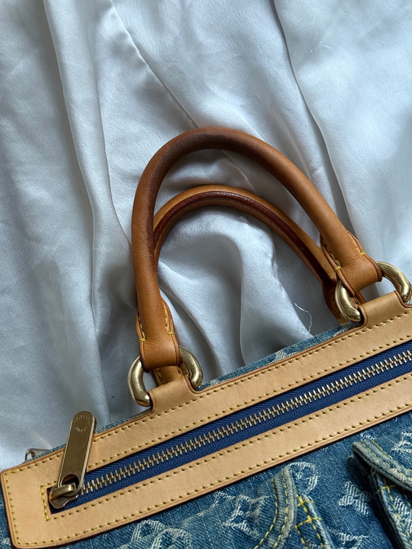 Louis Vuitton Neo Speedy Denim