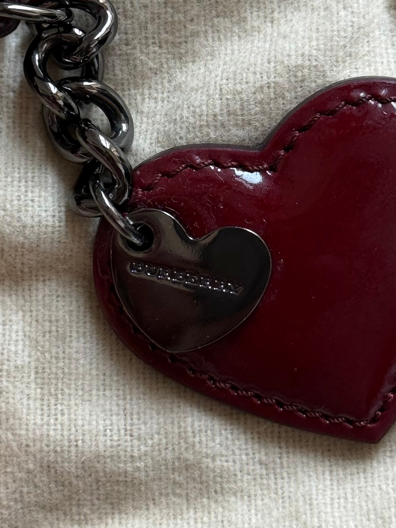 Burberry nova check painted hearts