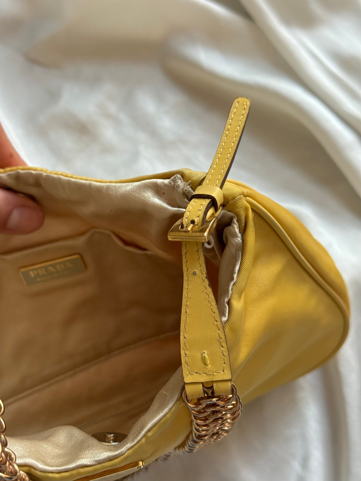 Prada hobo cleo vintage sole