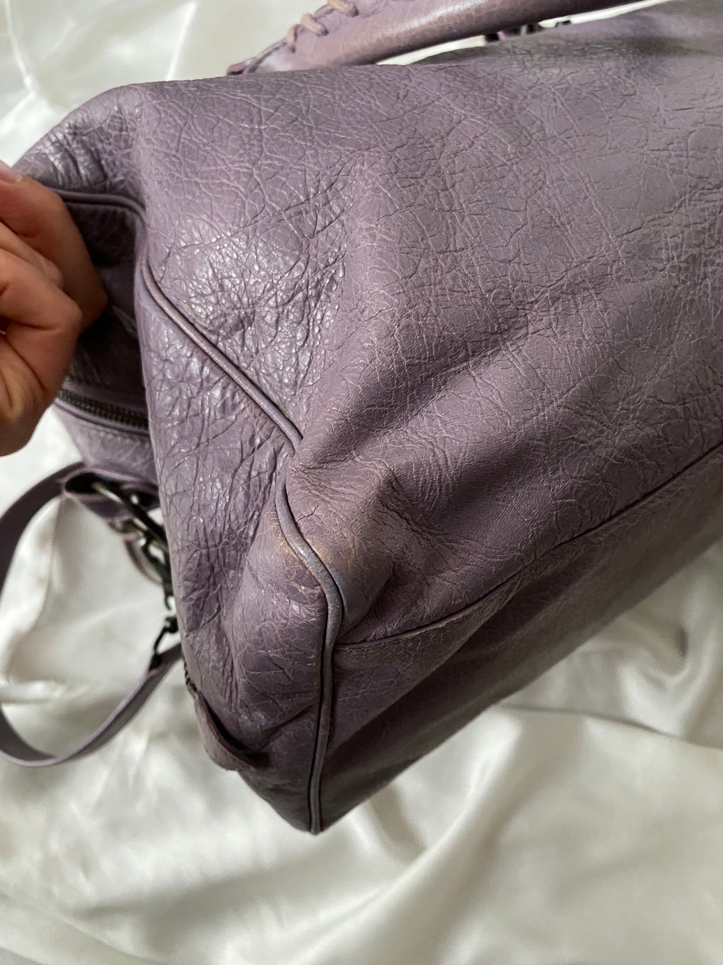 Balenciaga Polly glycine