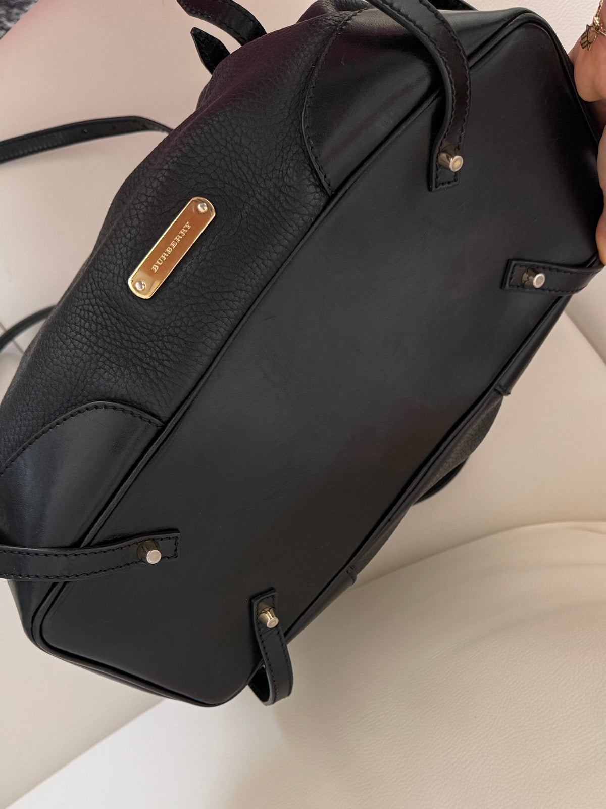 Burberry Bridle Whipstitch black