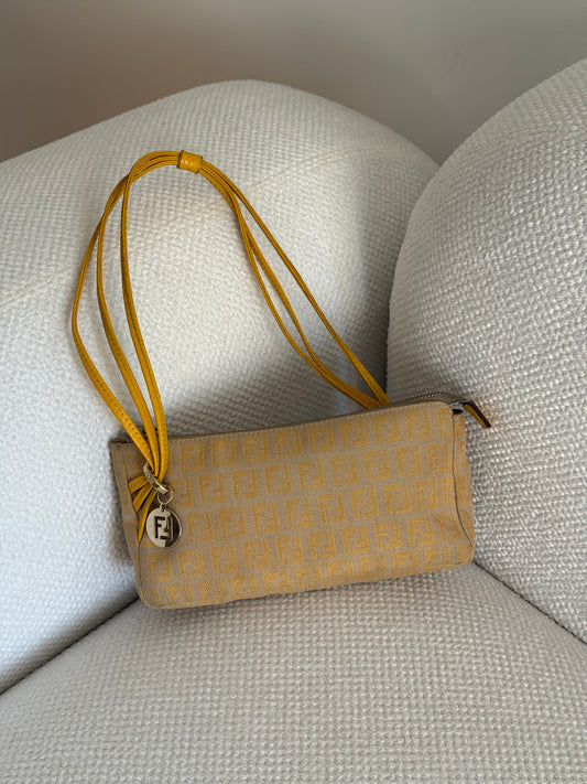 Fendi pochette gold charm triplo manico giallo e beige