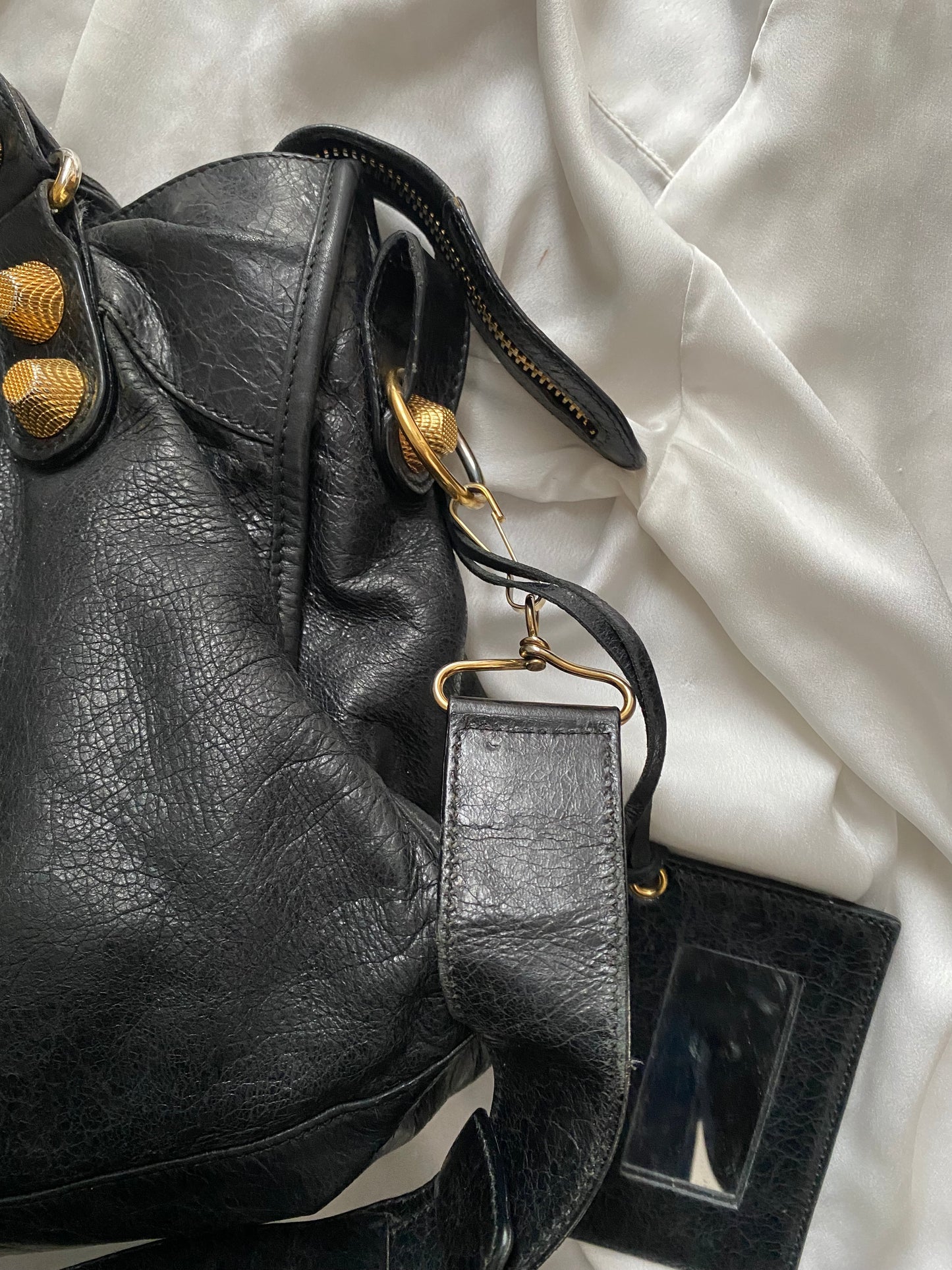 Balenciaga city anthracite giant hw gold