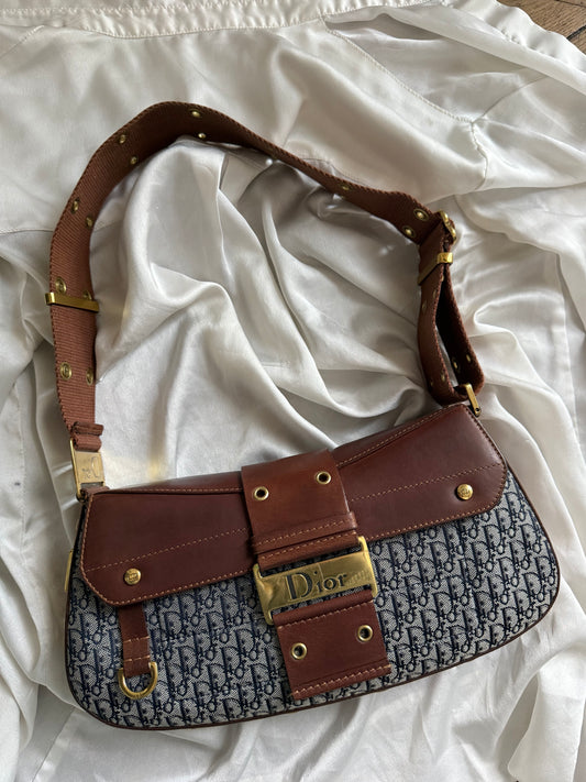 Dior columbus monogram collezione street chic