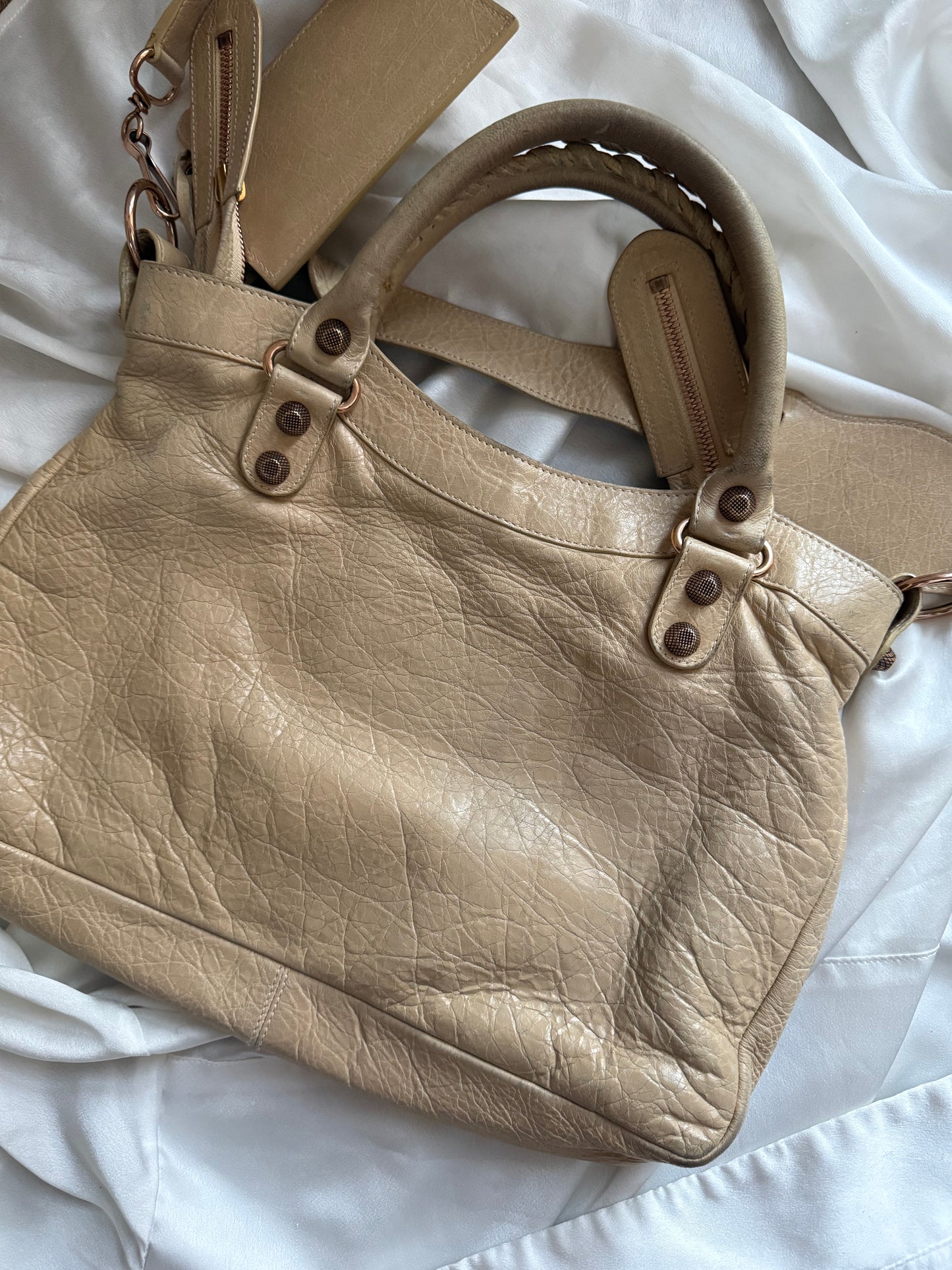 Balenciaga town s/s 2010 sahara