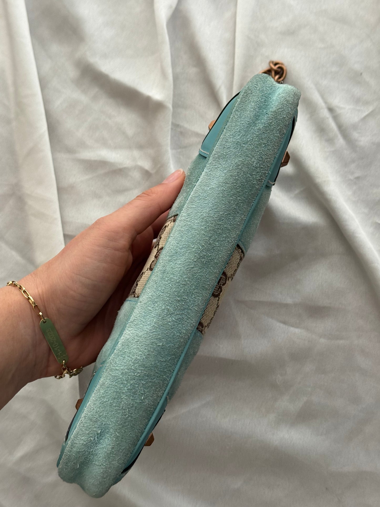 Gucci nailhead pochette azzurro
