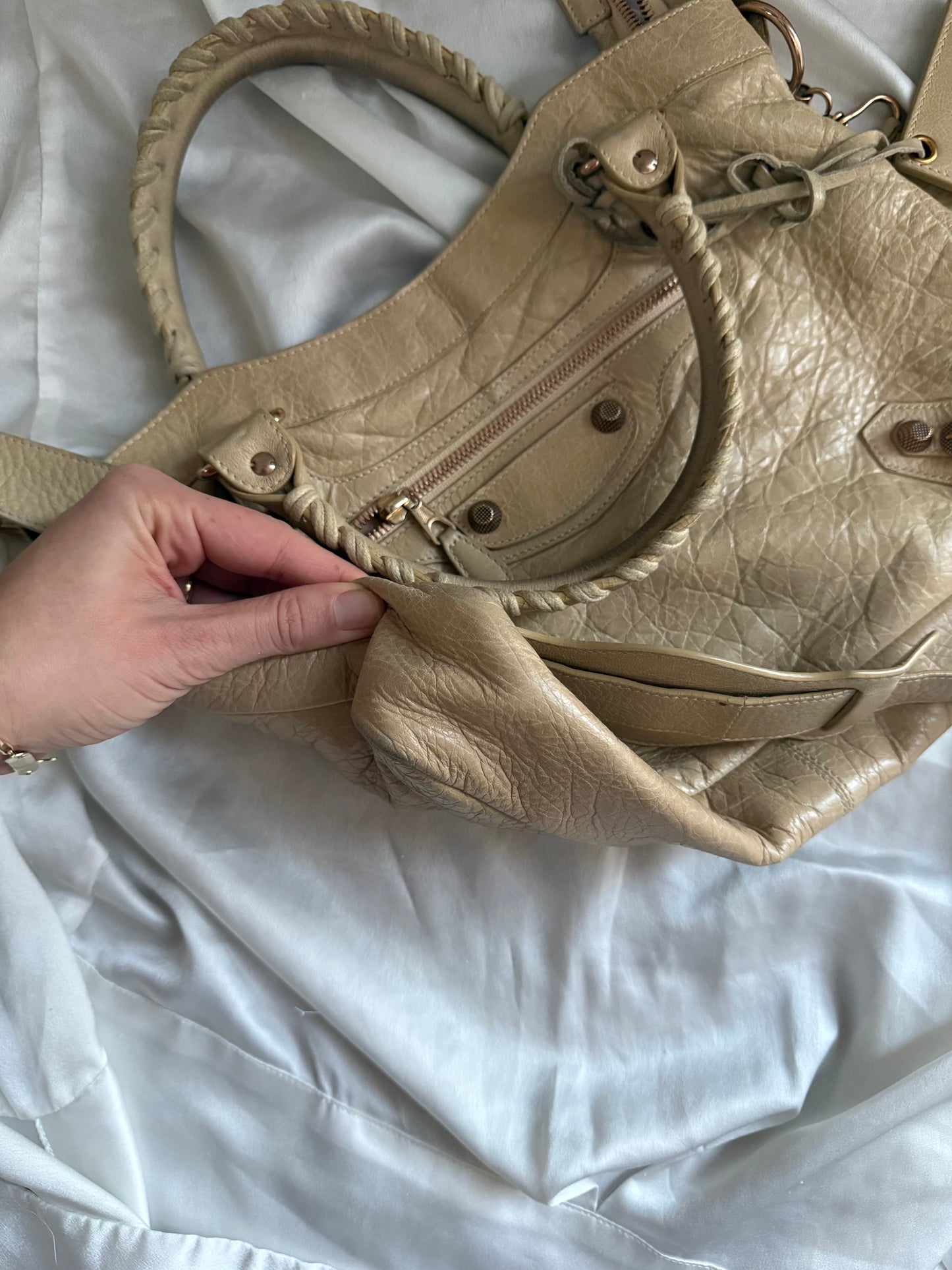 Balenciaga town s/s 2010 sahara