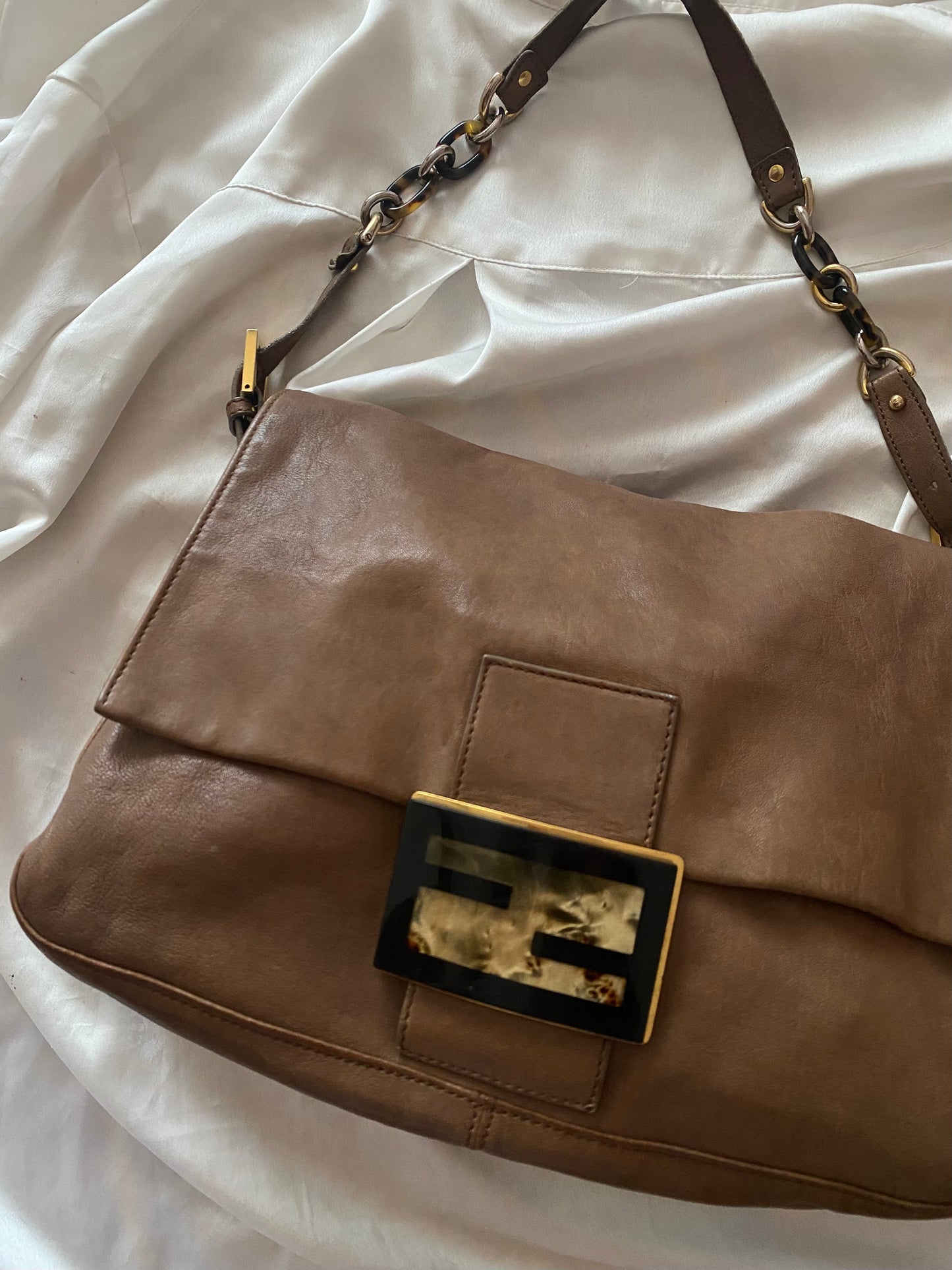 Fendi Mamma Baguette in Brown Marble Leather