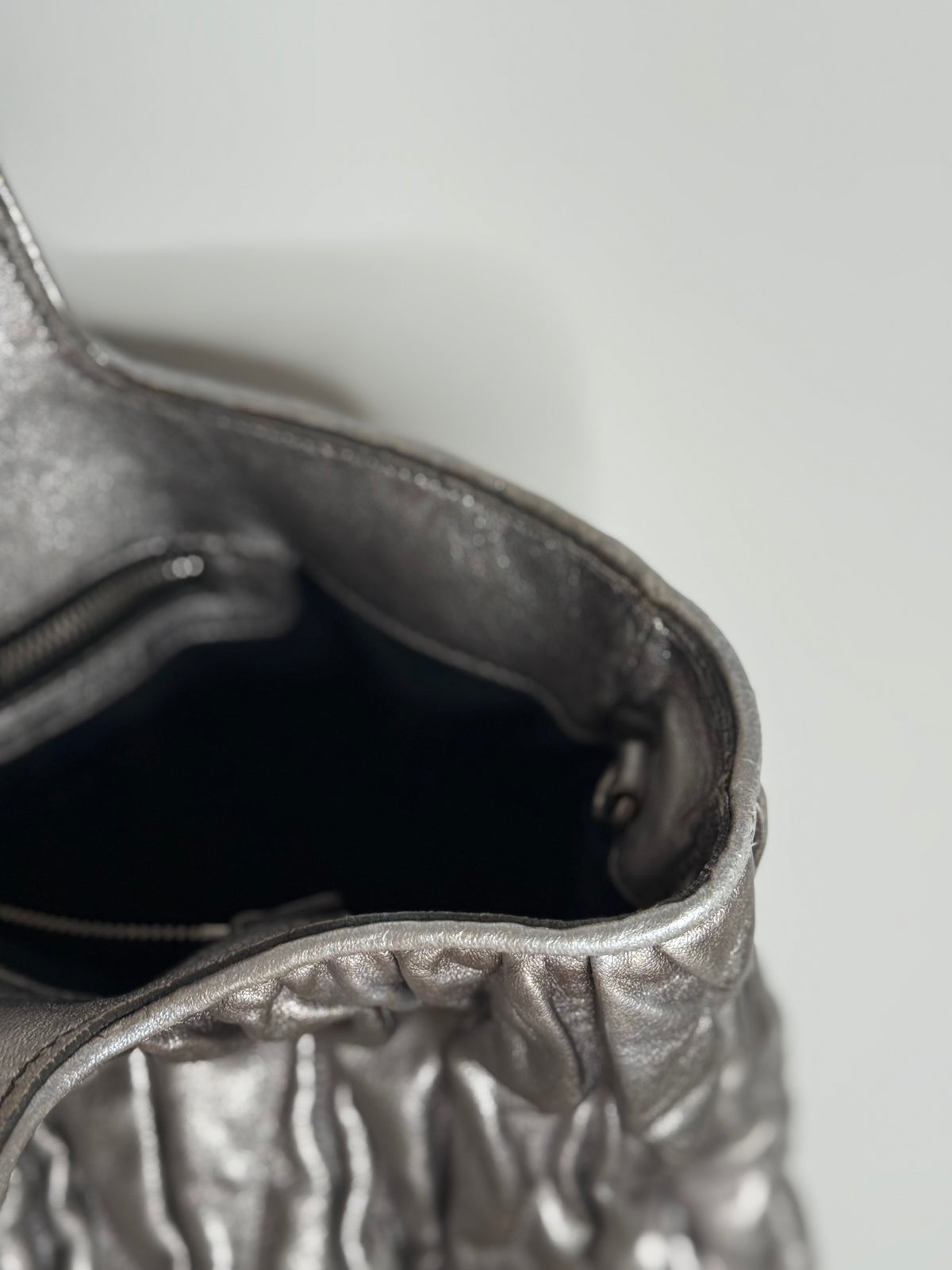Miu Miu shopping tote argento