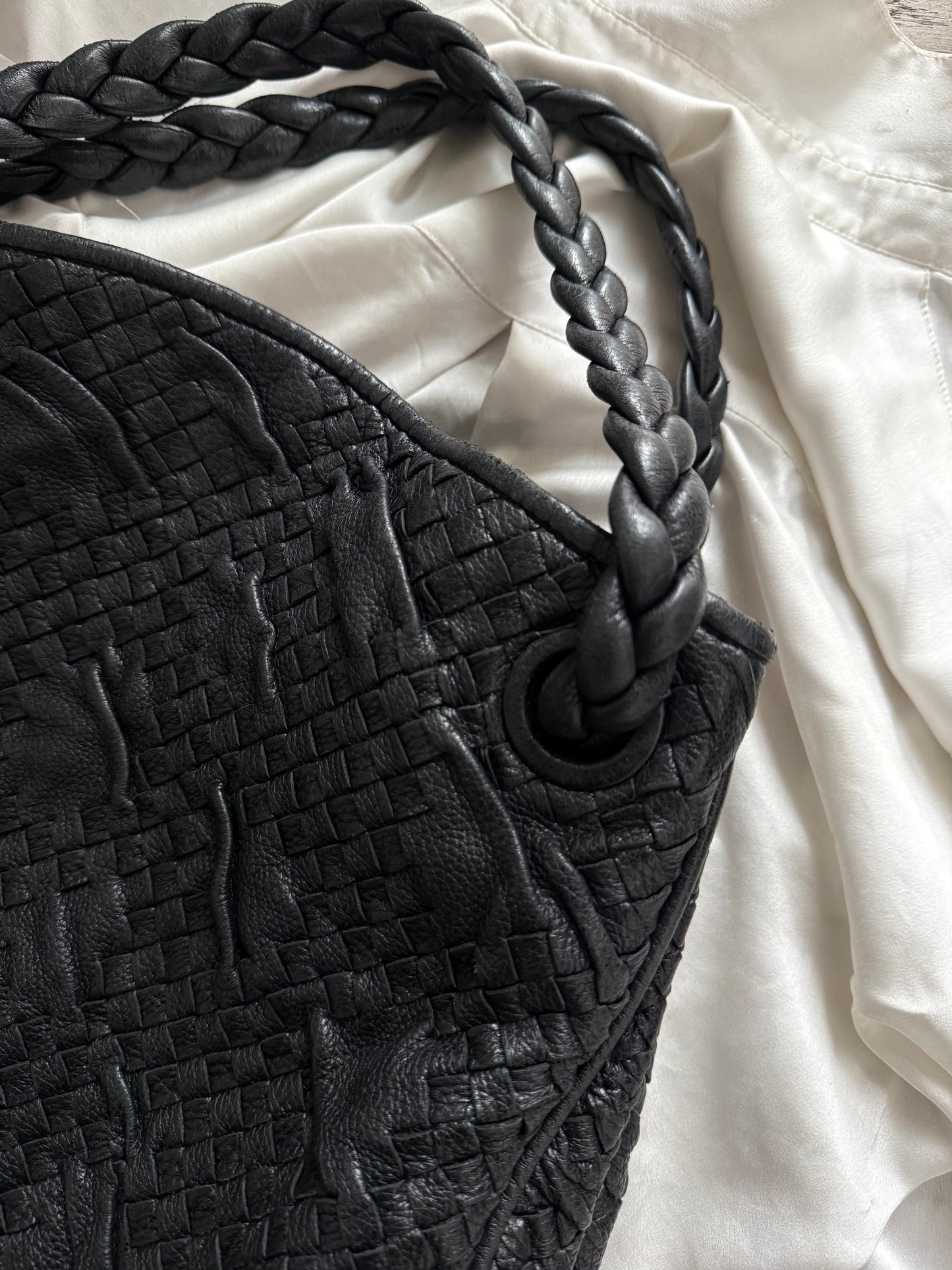 Bottega Veneta intrecciato onde