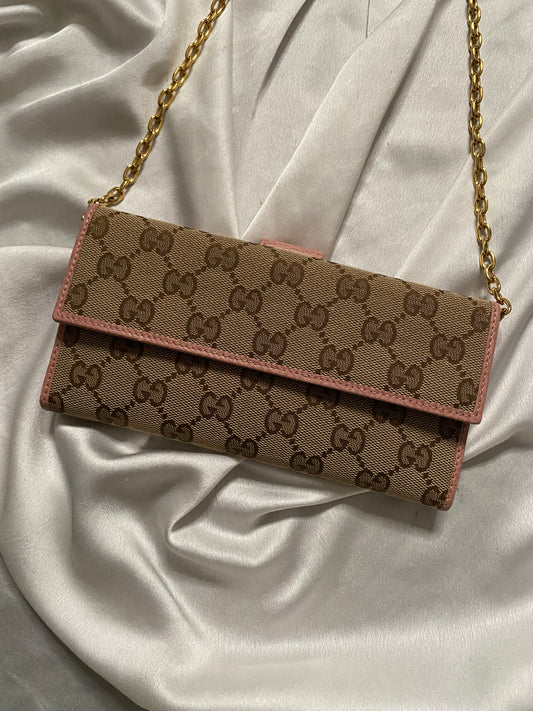 Gucci pink clutch bag