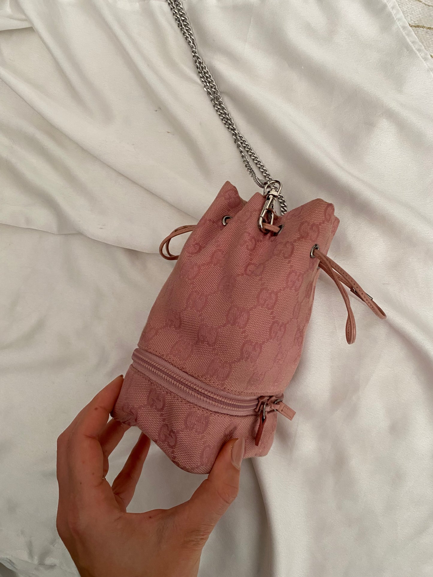 Gucci mini pink monogram bucket bag