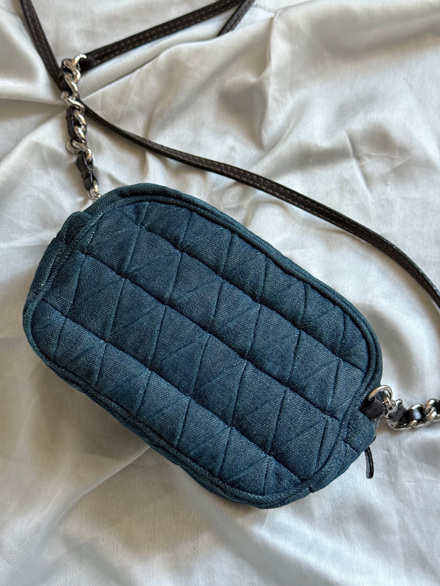 Miu Miu pochette denim