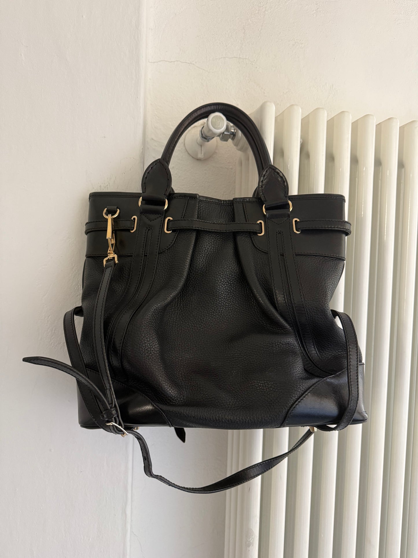 Burberry Bridle Whipstitch black
