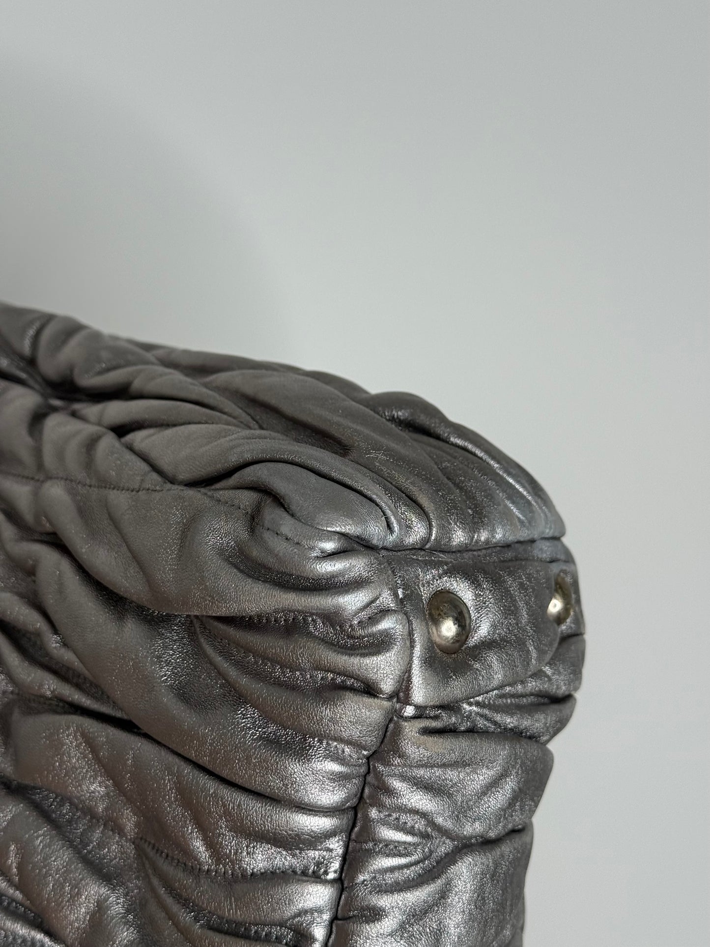 Miu Miu shopping tote argento