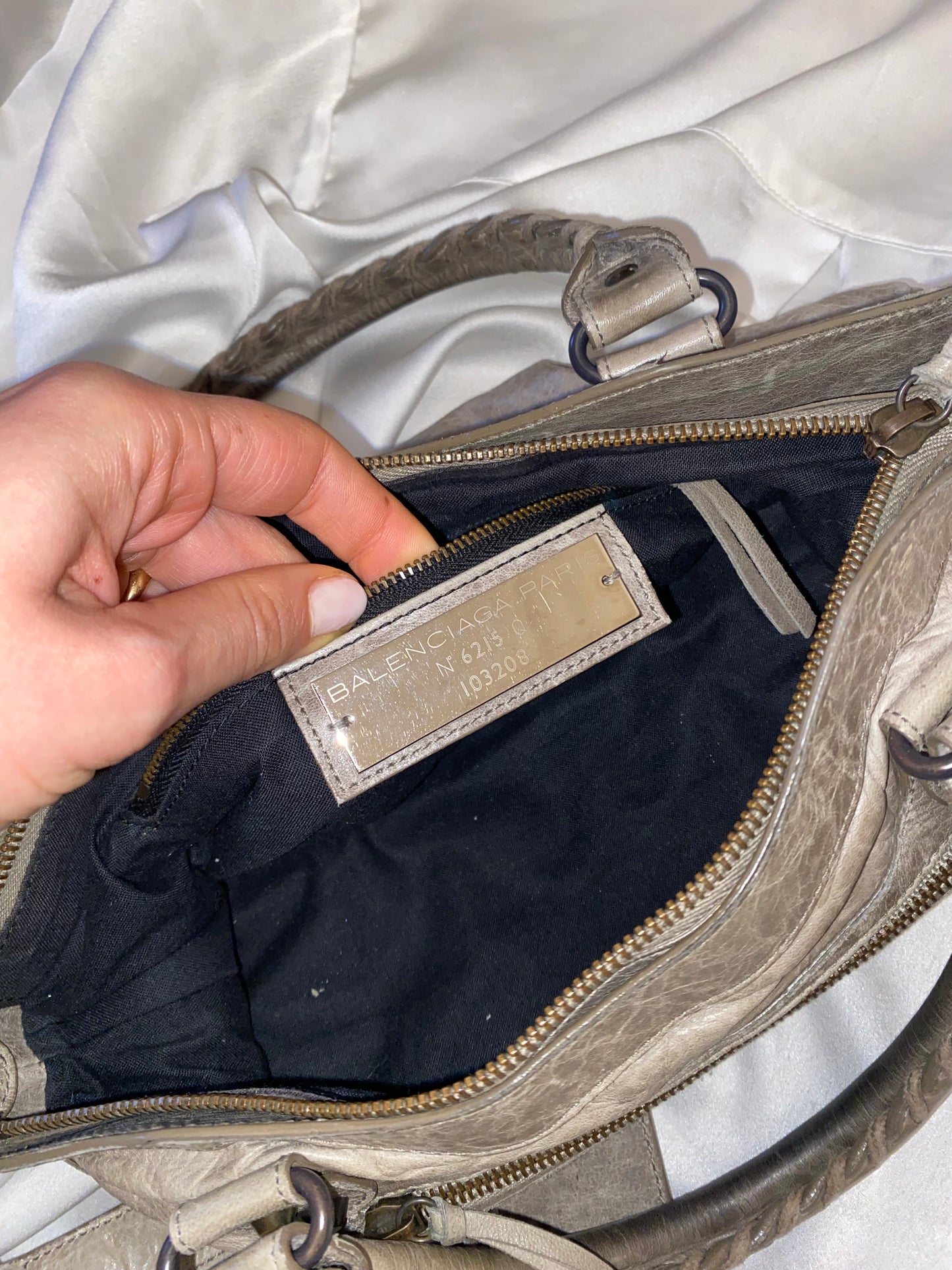 Balenciaga first galet