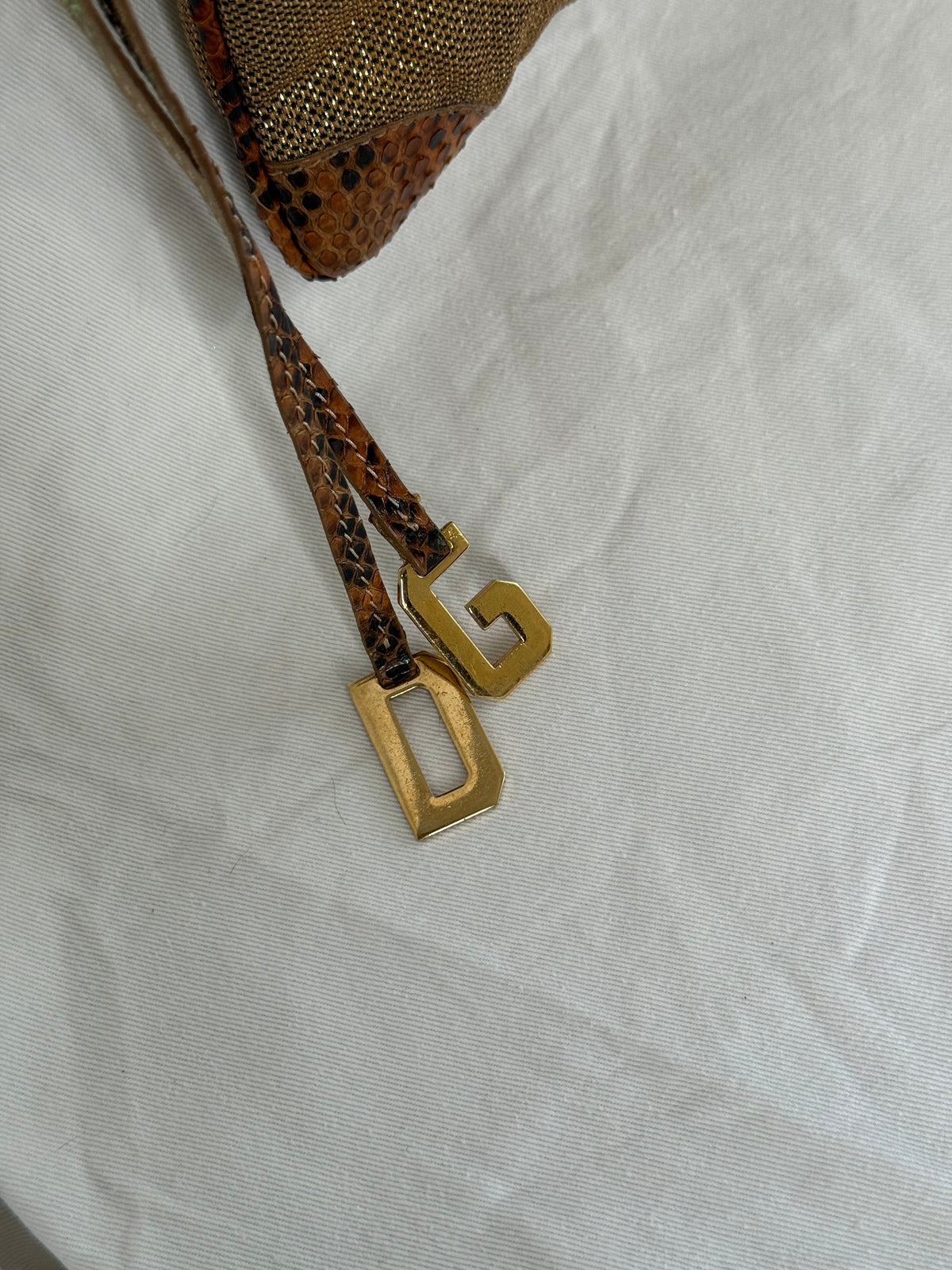 Dolce&Gabbana pochette oro