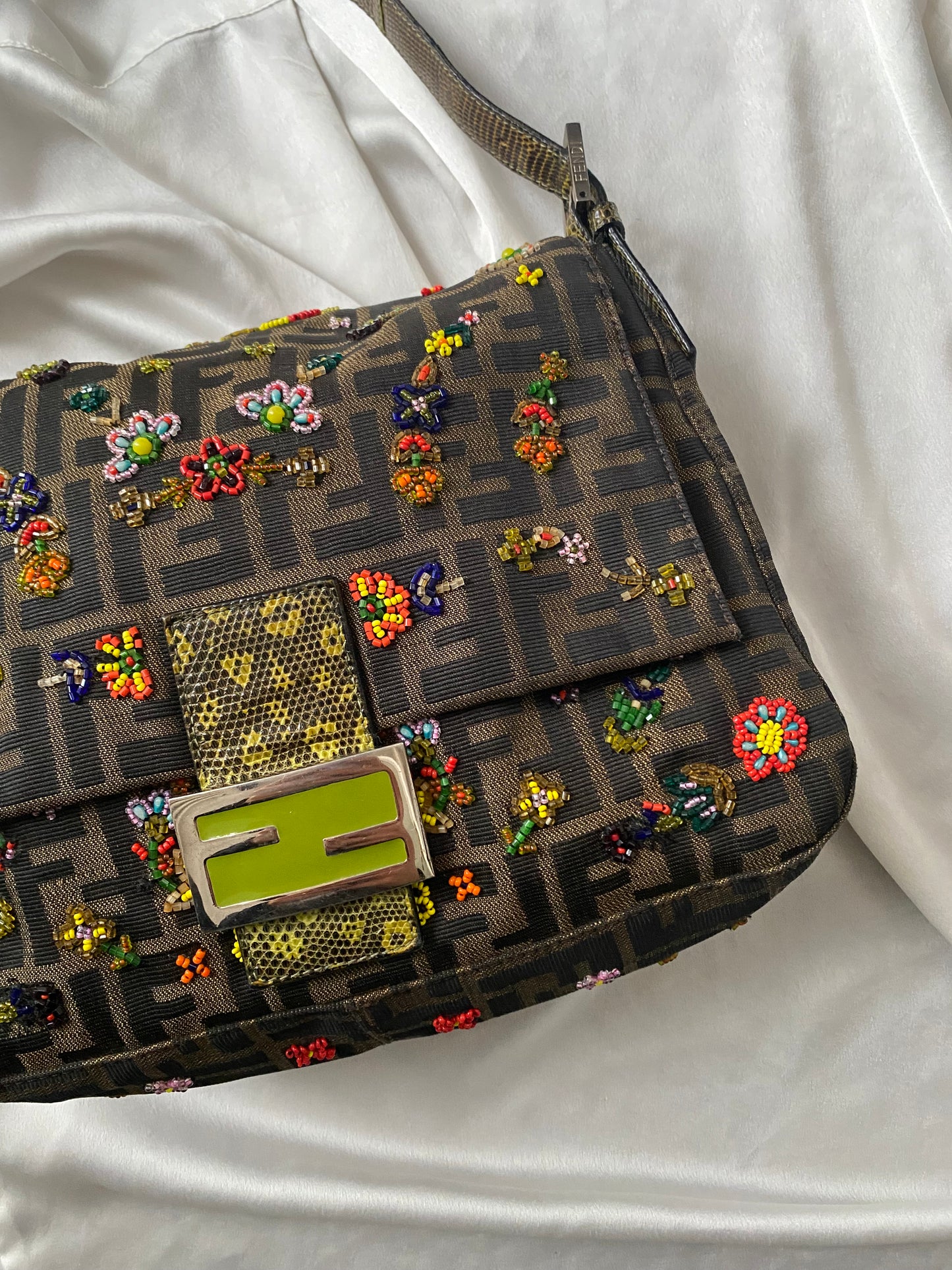 Fendi pumpkin mother with embroidery