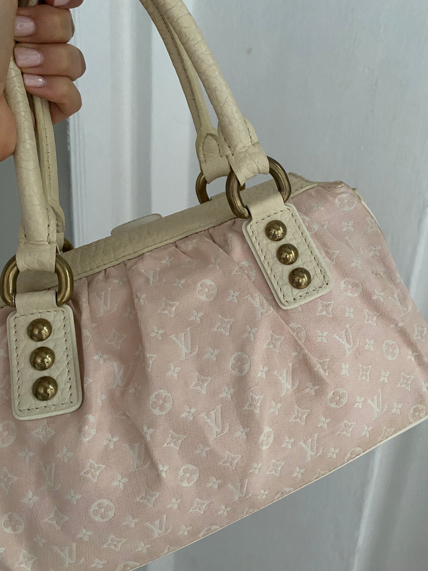 Louis Vuitton Mini Lin Trapeze PM pink denim