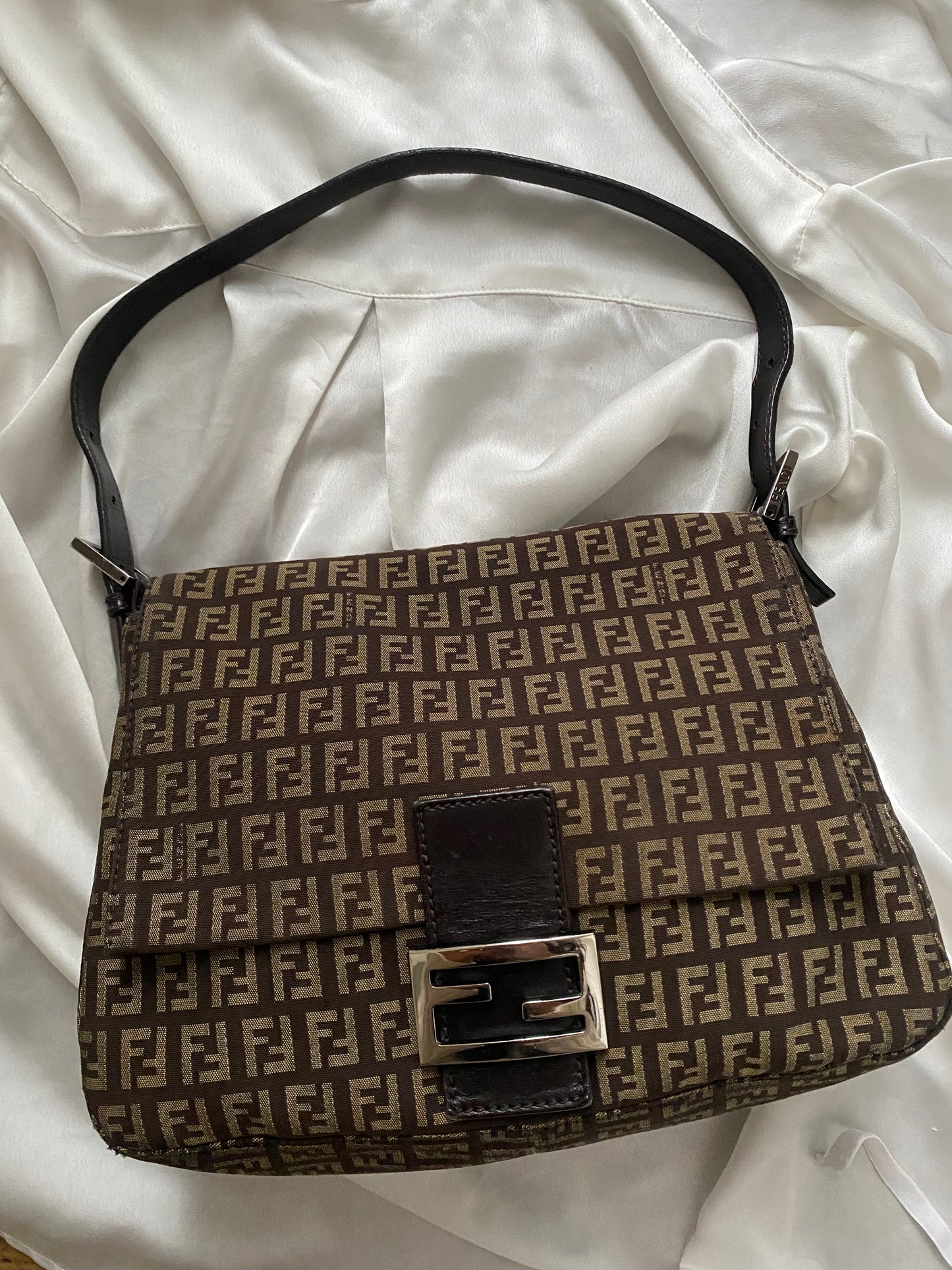 Fendi mom baguette zucchini brown