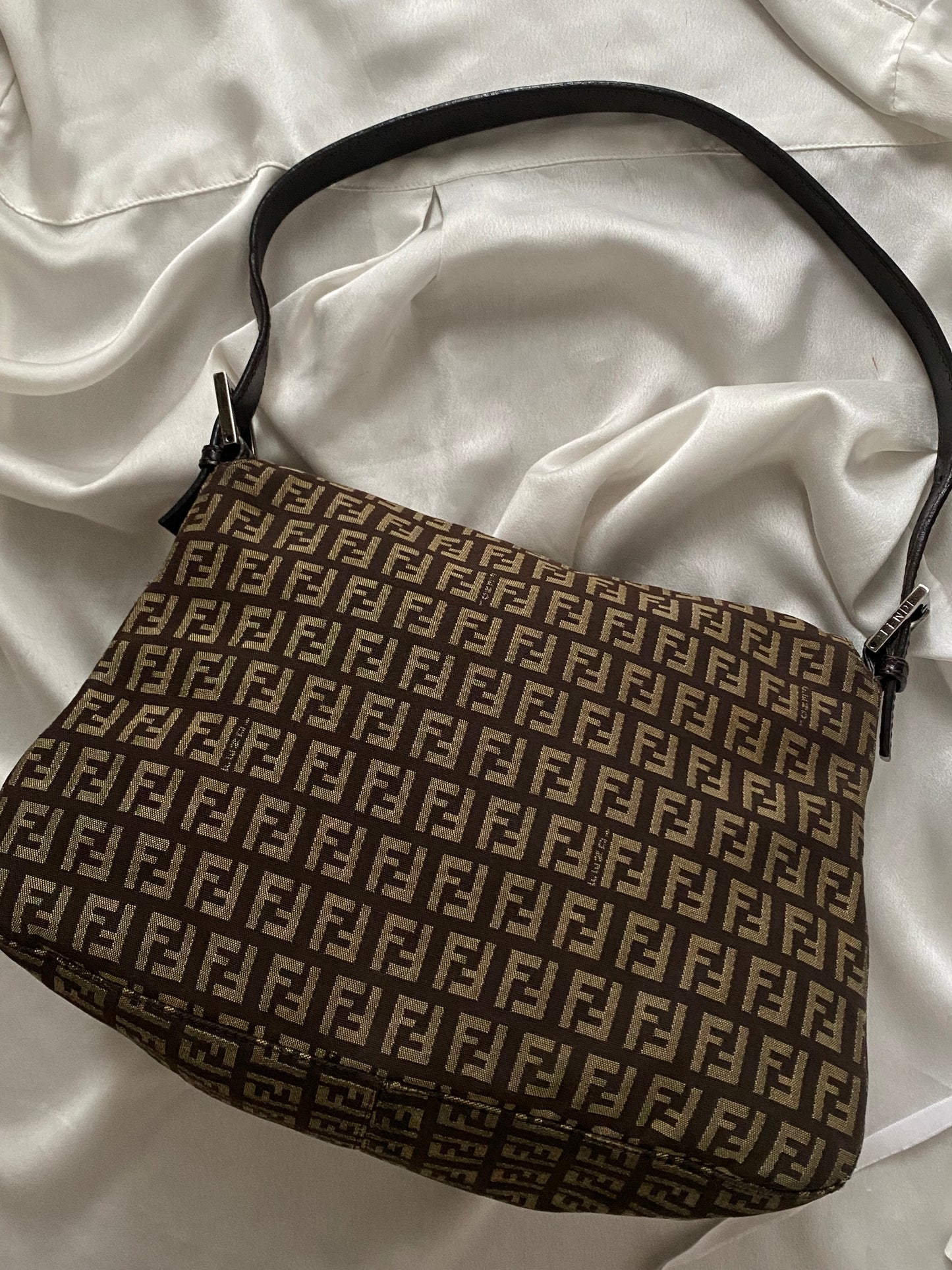 Fendi mom baguette zucchini brown