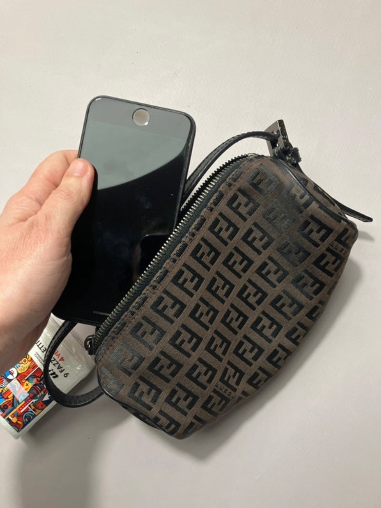 Fendi round mini clutch zucchini brown