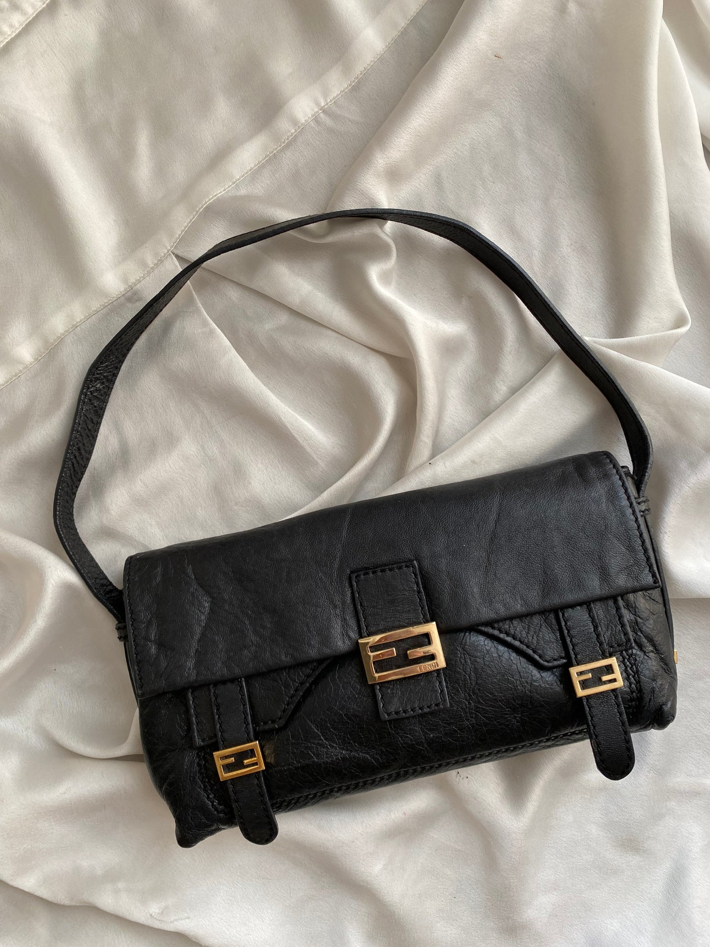 Fendi sweety baguette black leather