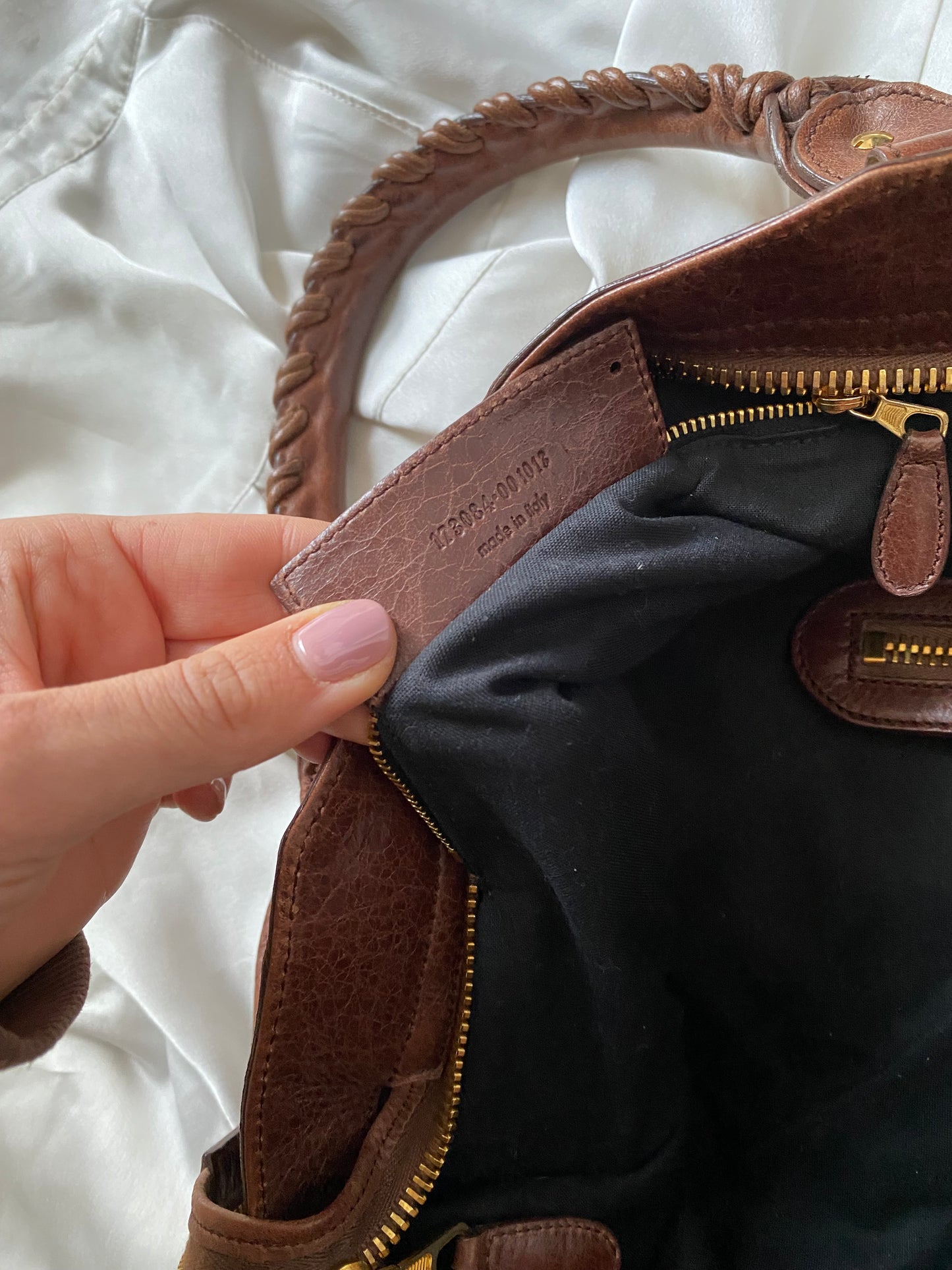 Balenciaga city chataigne giant hw gold