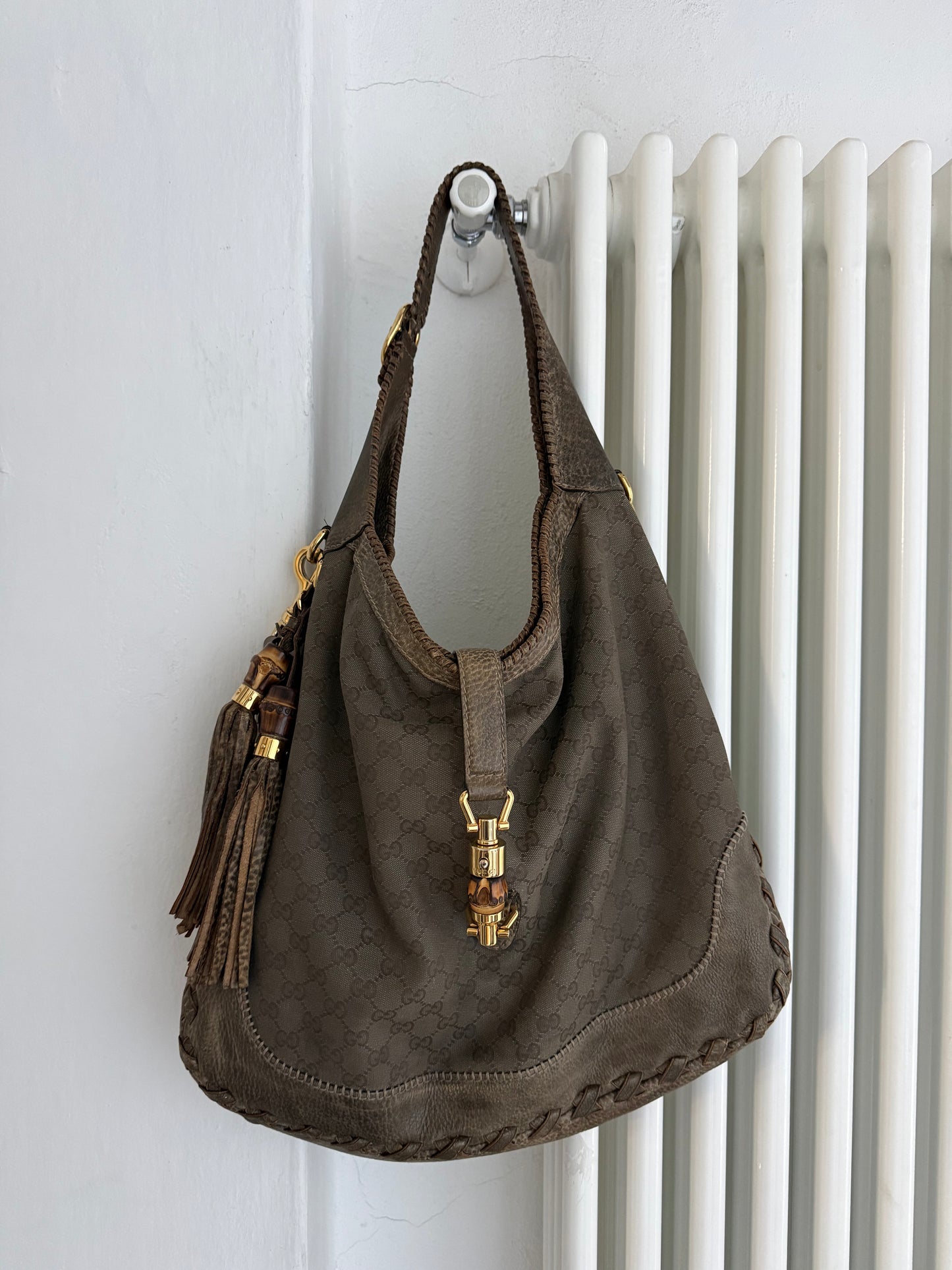 Gucci new Jackie hobo era Frida Giannini monogram khaki