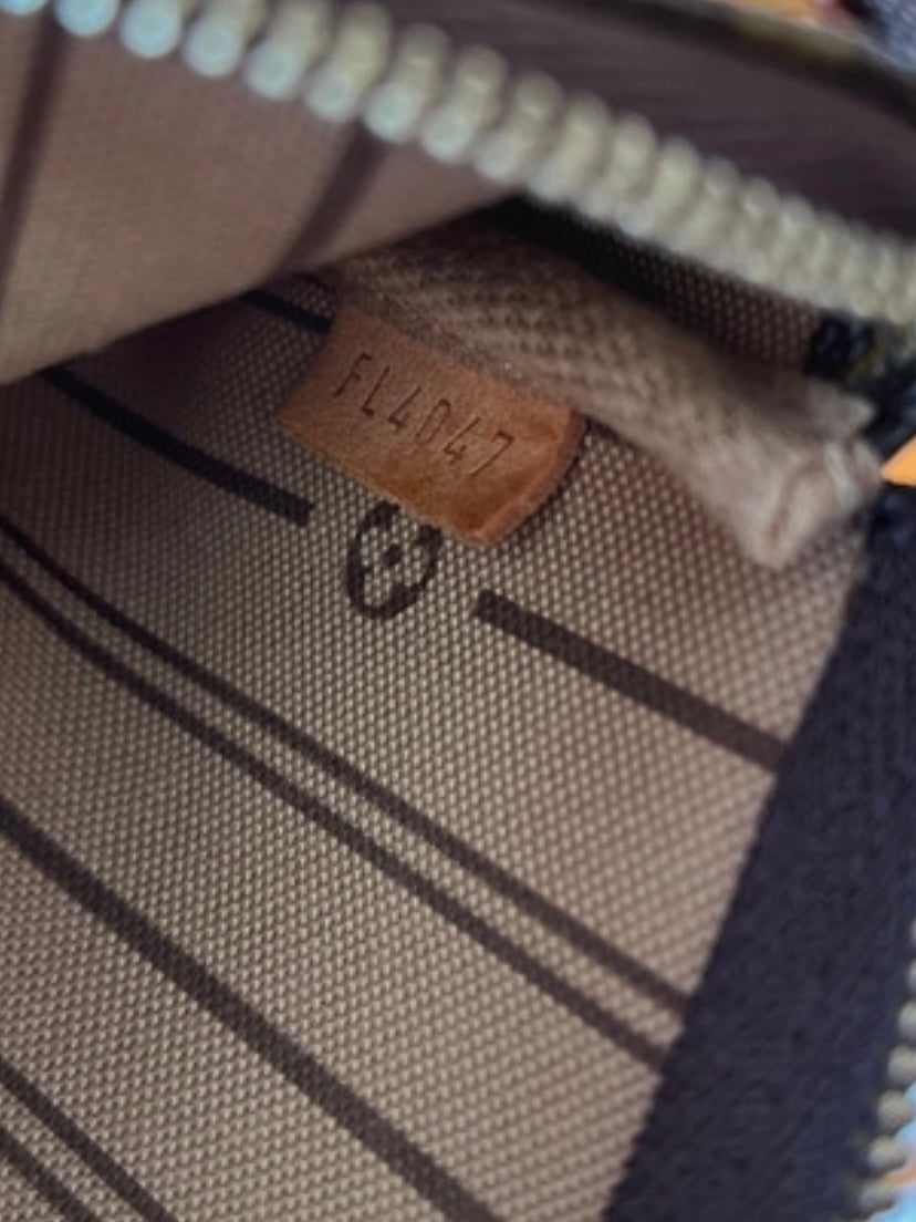Louis Vuitton mini clutch bag accessory Trunks &amp; Bags