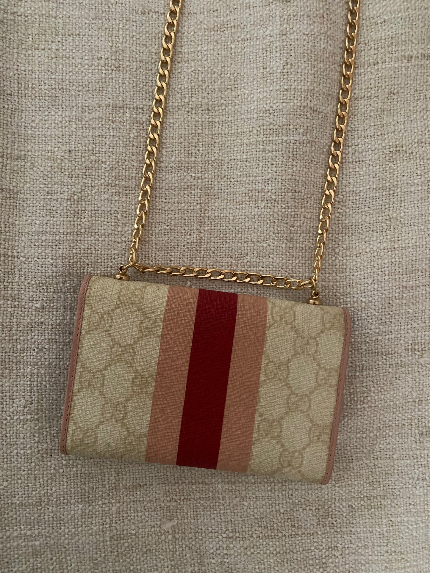 Gucci Clutch Bold Monogram